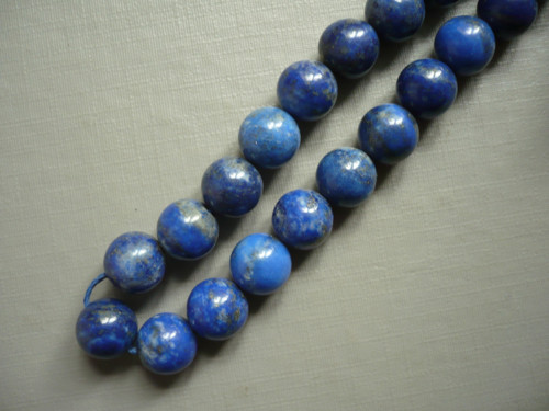 Vrtaný korálek - lapis lazuli 8 mm, 1 ks