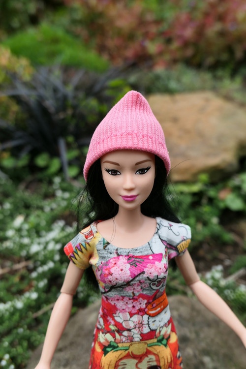 Čepice pro Barbie — foto 1