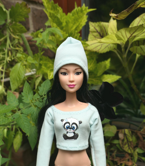 Čepice pro Barbie — foto 1