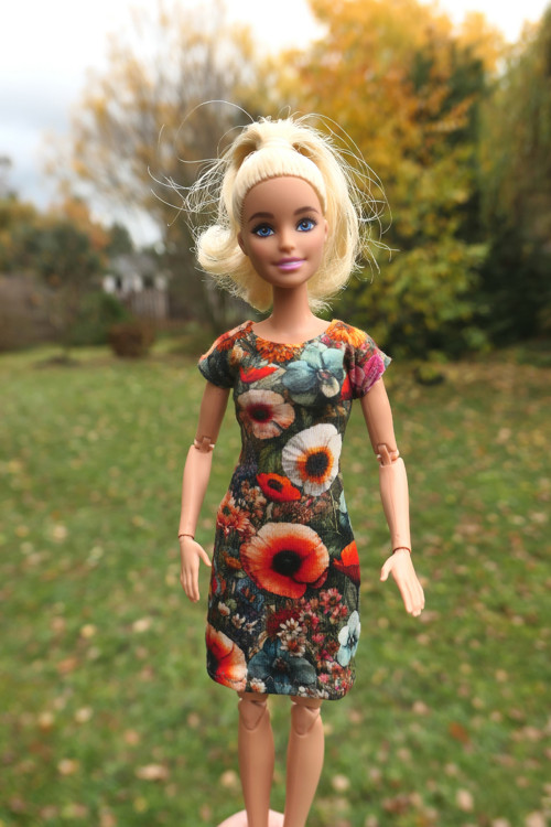 Letní šaty pro Barbie — foto 1