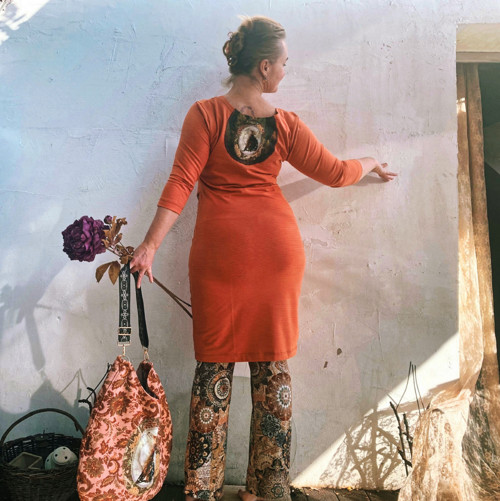 "Lady Fox IV", proužkované midišaty úplet — foto 1