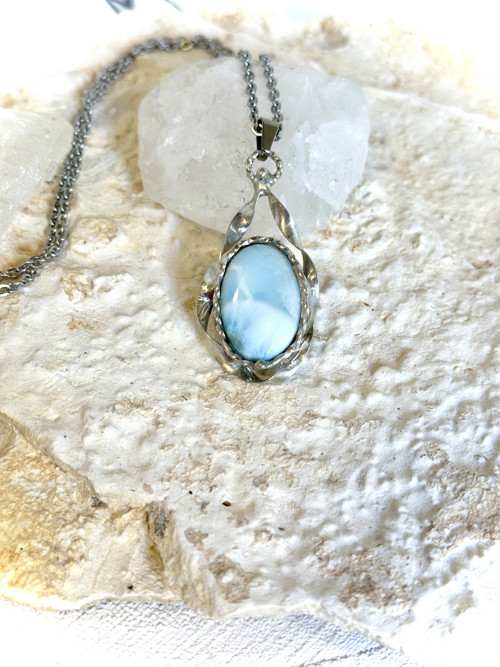 Larimar - kámen delfínů