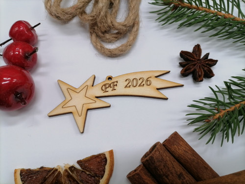 Dřevěná derkorace kometa PF 2026