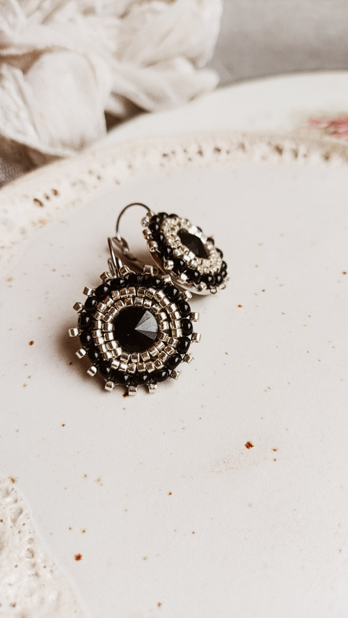 Mini earrings n.2 - vyšívané náušnice