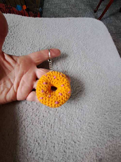 Klíčenka donut s pomerančovou polevou