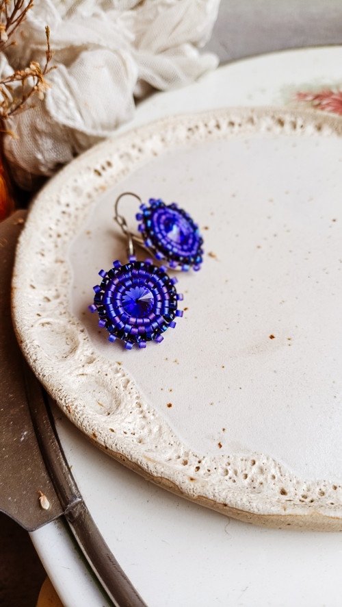 Mini earrings n.6 - vyšívané náušnice — foto 1