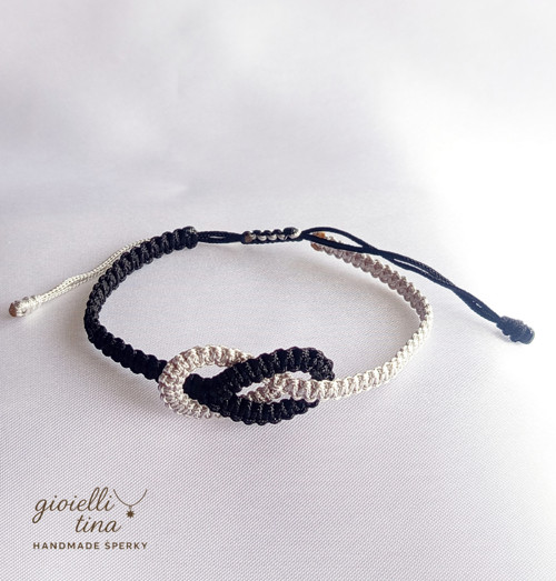 Macramé náramek "Jin a Jang" — foto 1