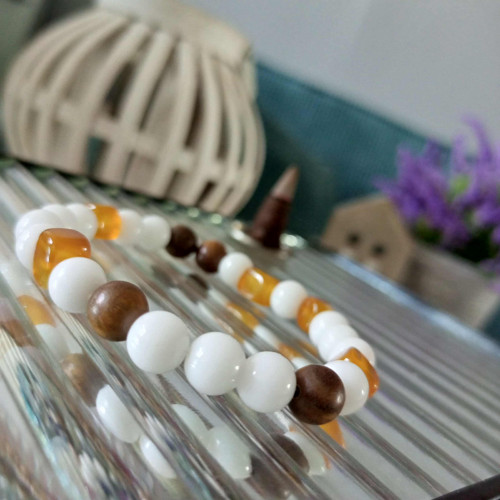 Náramek z chalcedonu a jantaru