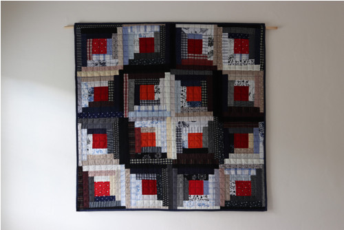 TEXTILNÍ OBRAZ - ČERNO-BÉŽOVÝ - 88 x 88 cm.