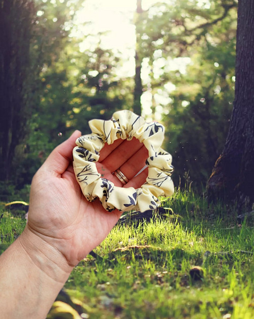 Gini HEDVÁBNÁ scrunchie S — foto 1