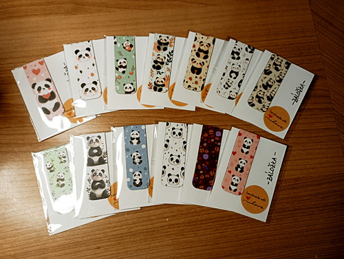 889 - Magnetická záložka - panda