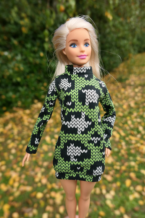 Barbie - mikina — foto 1