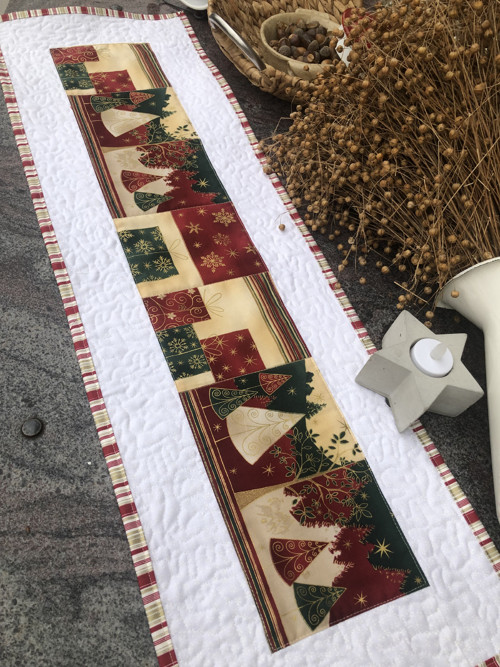 Vánoční proquiltovaný běhoun 90x28 cm