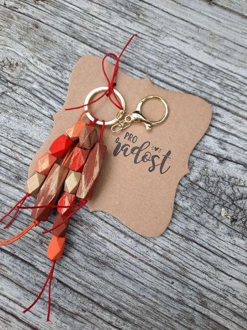 Přívěsek na kabelku z korálků