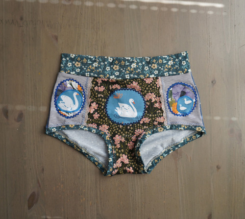 Cosy Diva M, vysoké, nohavičky bez gumičky