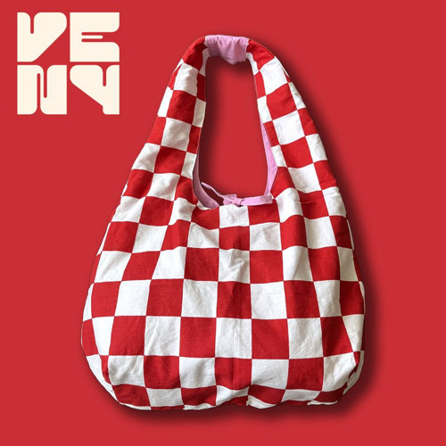 Velká taška červená kostka