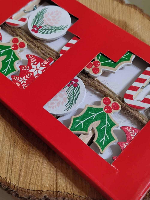 Sada vánočních kolíčků barva červená zelená
