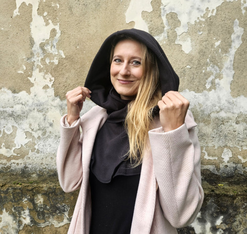 NOVÁ: Šála s kapucí - krátká - BARVA NA PŘÁNÍ