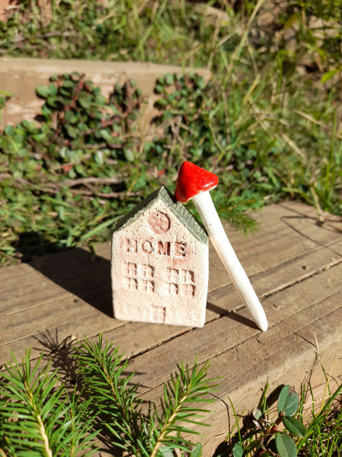 Domeček "home" zelený + houba — foto 1