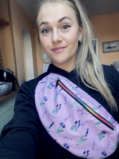 Velká dámská ledvinka / kabelka – růžová