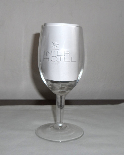 SKLENIČKA na stopce • Interhotel — foto 1