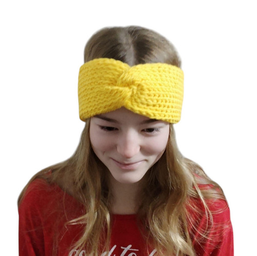 Pletená čelenka