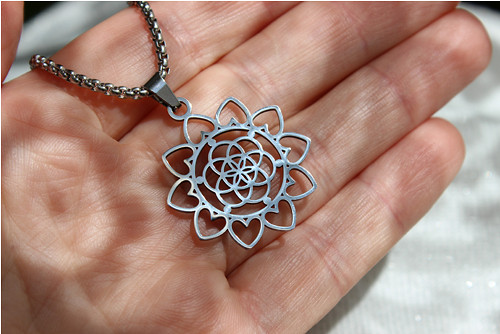 Mandala náhrdelník (nerez. ocel.)
