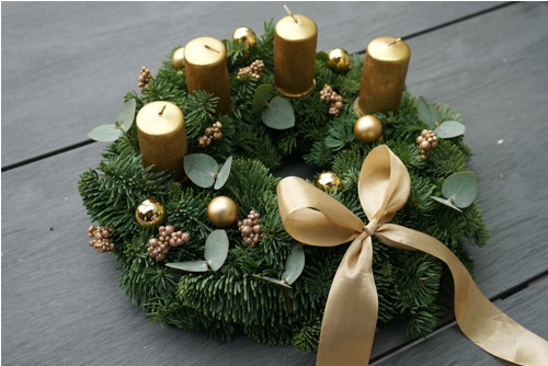Adventní věnec Nobilis zlatý