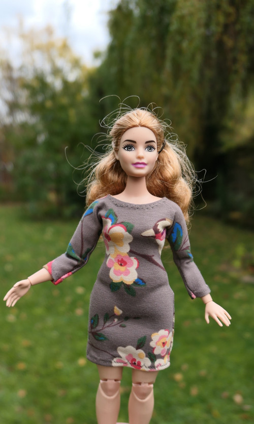 Barbie baculka - šaty — foto 1