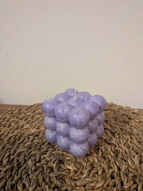 Svíčka skladem - purpurová kostka