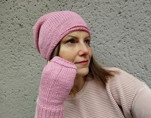 Dámská souprava RŮŽOVÁ 100% merino