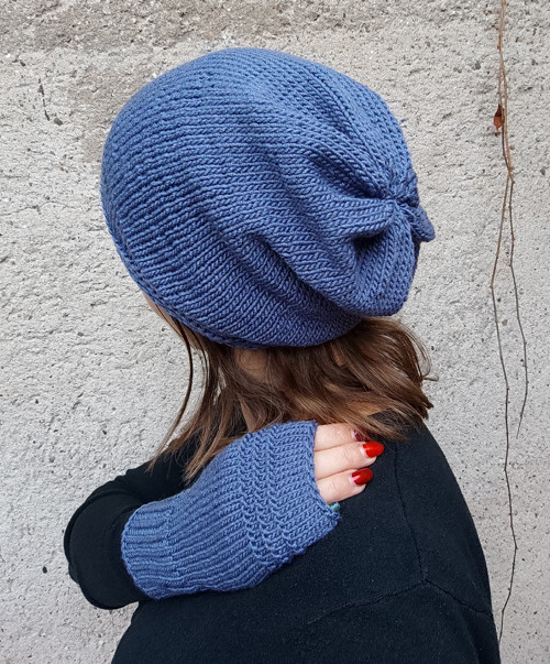 Dámská souprava KOUŘOVĚ MODRÁ 100 % merino