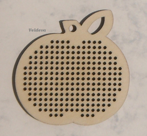 Vyšívací šablona jablíčko 8 cm