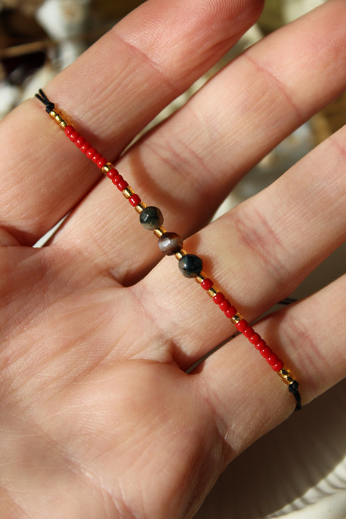 Achát. Simple bracelet.
