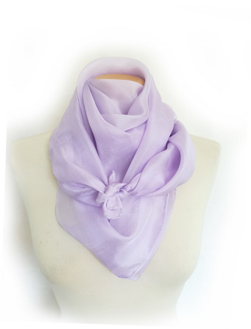 "pastel lilac" hedvábný šátek 90x90