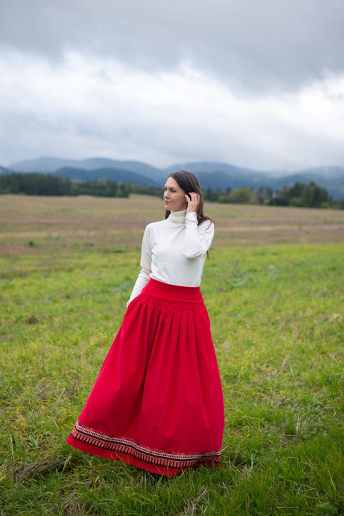 Sukňa Rebeka — foto 1