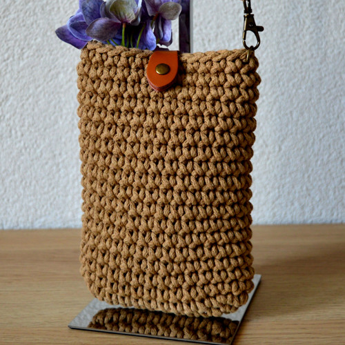 ADA- crossbody na mobil,20x15cm,kožený popruh