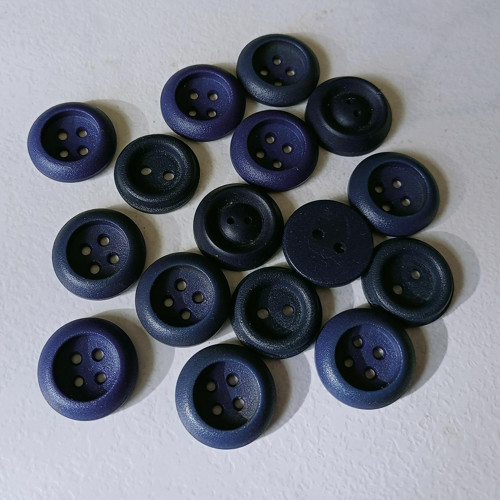 Knoflík tm.modrý mix č.33