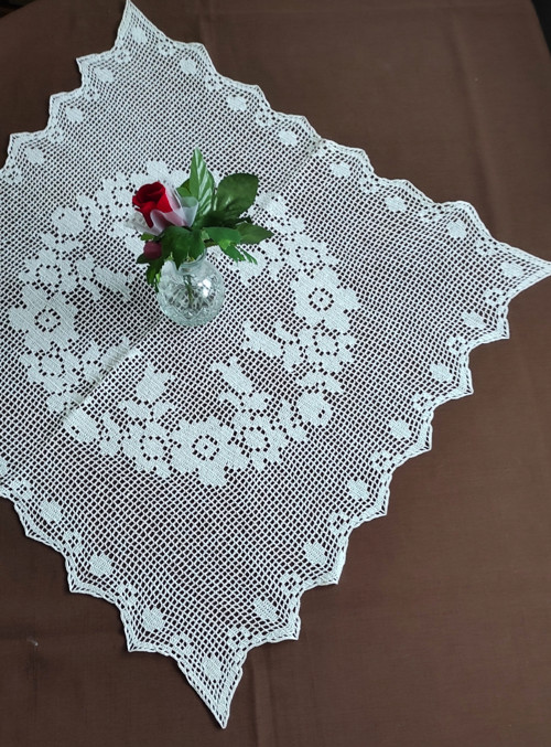 Ubrus "Růže a tulipány." — foto 1