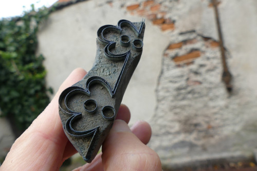 Staré dřevěné razítko na textil, modrotisk — foto 1
