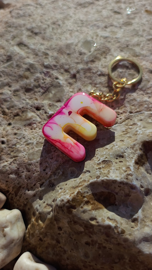 Klíčenka - "E" fialovo/žlutá