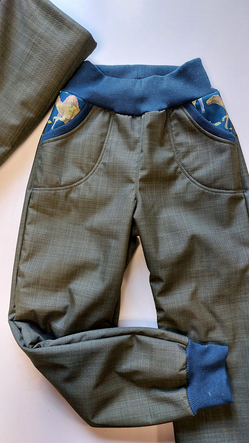 Kalhoty dětské, softshell s beránkem v.86