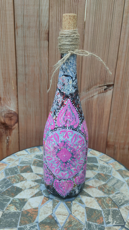 Ručně malovaná láhev - mandala