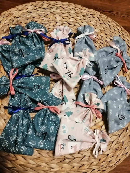 Adventní kalendář..... 24 pytlíčků — foto 1