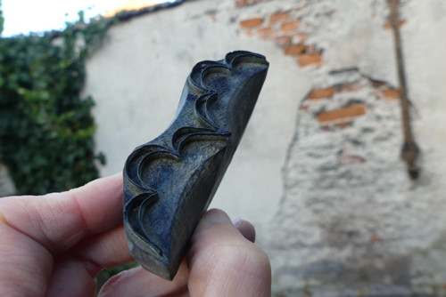 Staré dřevěné razítko na textil, modrotisk