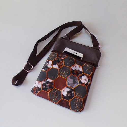 Kabelka na mobil crossbody - šedohnědá s květy