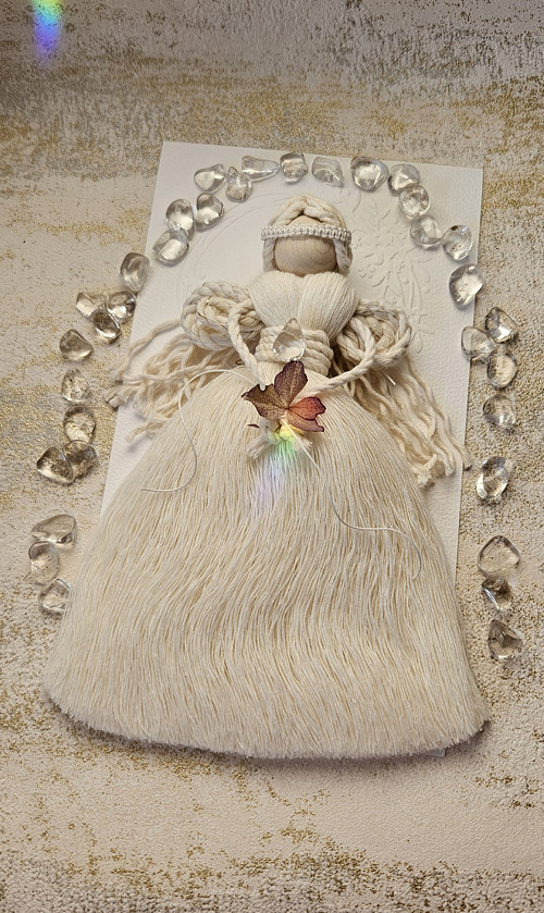 Křišťálová natural andělka s hortenzií
