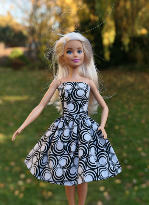 Barbie - bavlněné letní šaty — foto 1