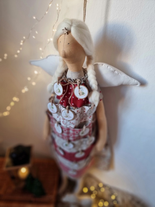 Adventní kalendář - ANDĚL č. 2 - 100cm