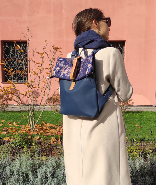 Ronya backpack modré květy